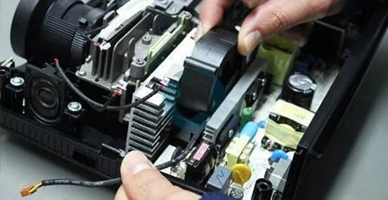 Manutenção De Projetores